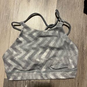Lululemon sports bra